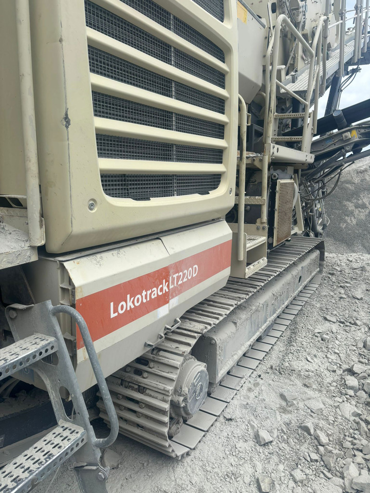 Metso Lokotrack LT220D - Concasor conice: Foto 5 Metso Lokotrack LT220D - Concasor conice: Foto 5