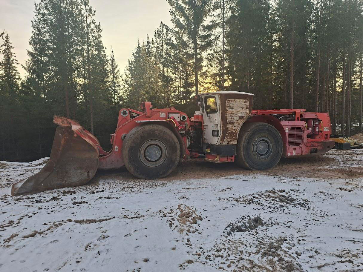 Sandvik LH514 - Utilaje miniere: Foto 2 Sandvik LH514 - Utilaje miniere: Foto 2