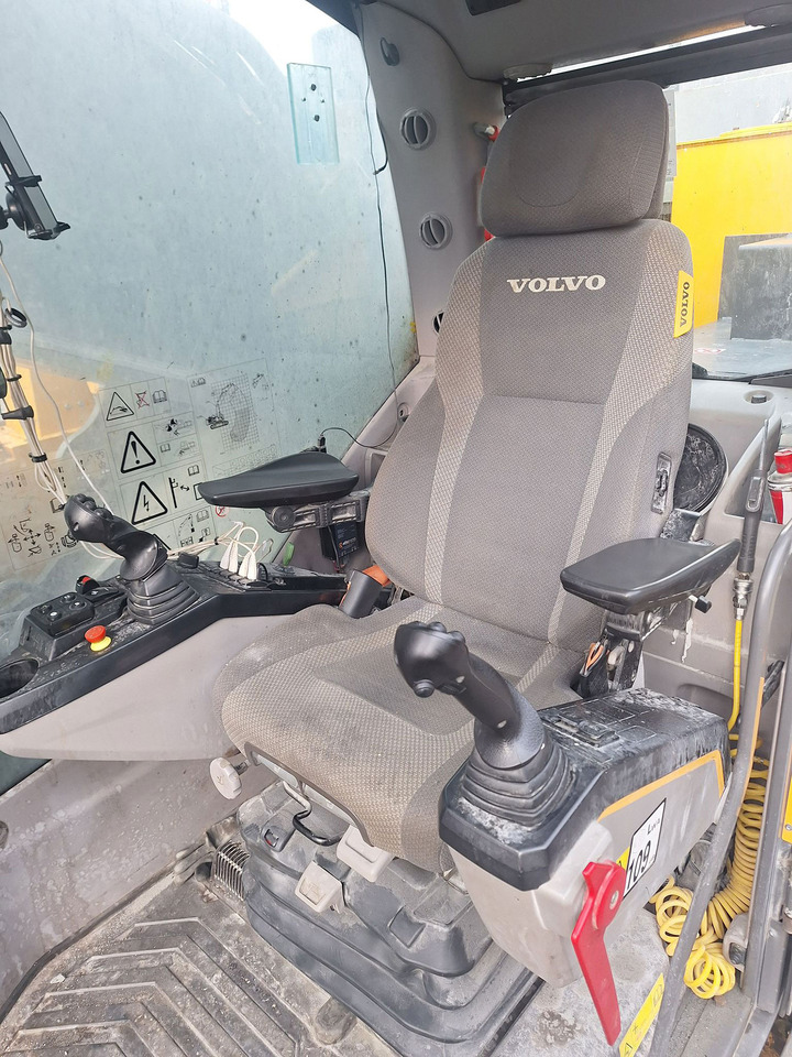 Excavator pe şenile Volvo EC950FL: Foto 7