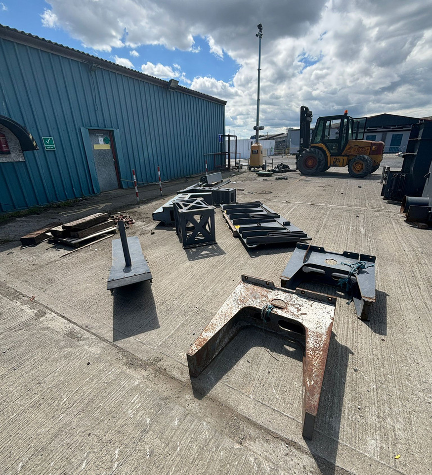 Wirtgen Channel Moulds - Finisor de asfalt: Foto 4 Wirtgen Channel Moulds - Finisor de asfalt: Foto 4