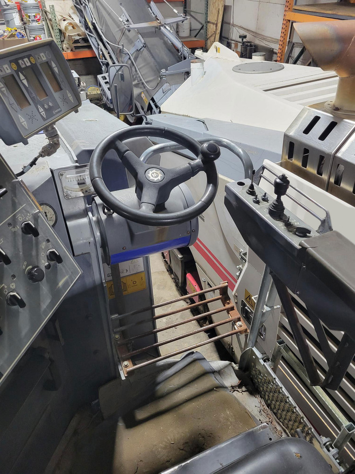 Wirtgen W 150 - Utilaje pentru frezare: Foto 5 Wirtgen W 150 - Utilaje pentru frezare: Foto 5