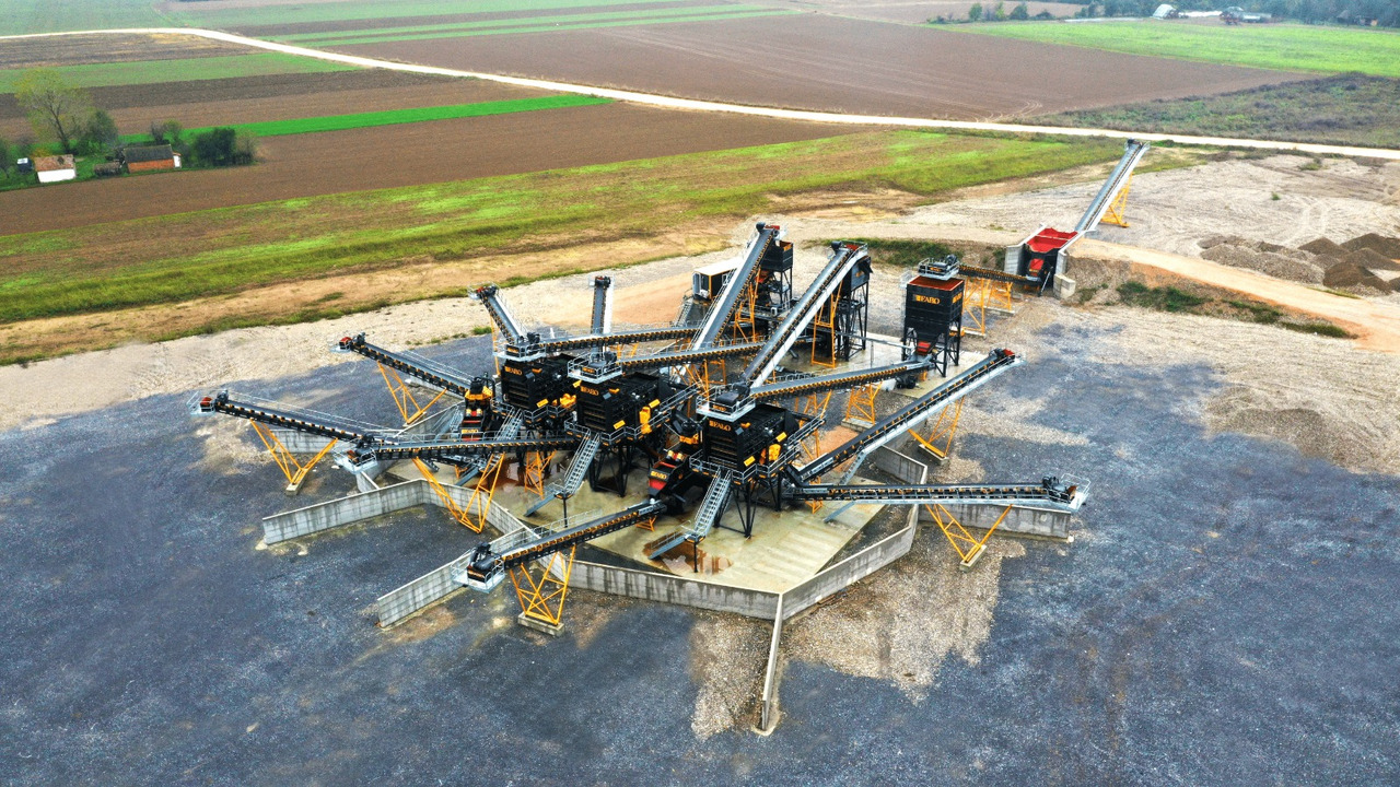 FABO stone crusher - crushers - Concasor mobil: Foto 3 FABO stone crusher - crushers - Concasor mobil: Foto 3