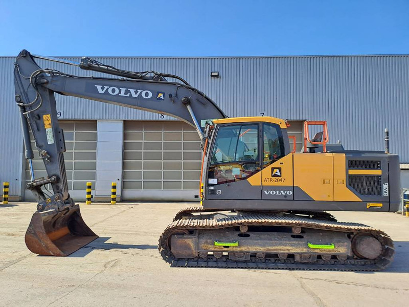 Volvo EC220EL - Excavator pe şenile: Foto 1 Volvo EC220EL - Excavator pe şenile: Foto 1