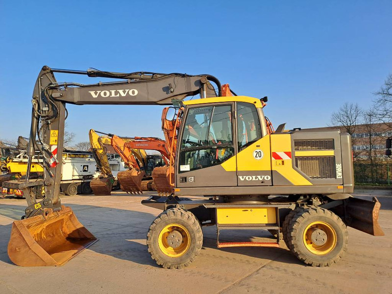 Volvo EW160E - Excavator pe roţi: Foto 1 Volvo EW160E - Excavator pe roţi: Foto 1