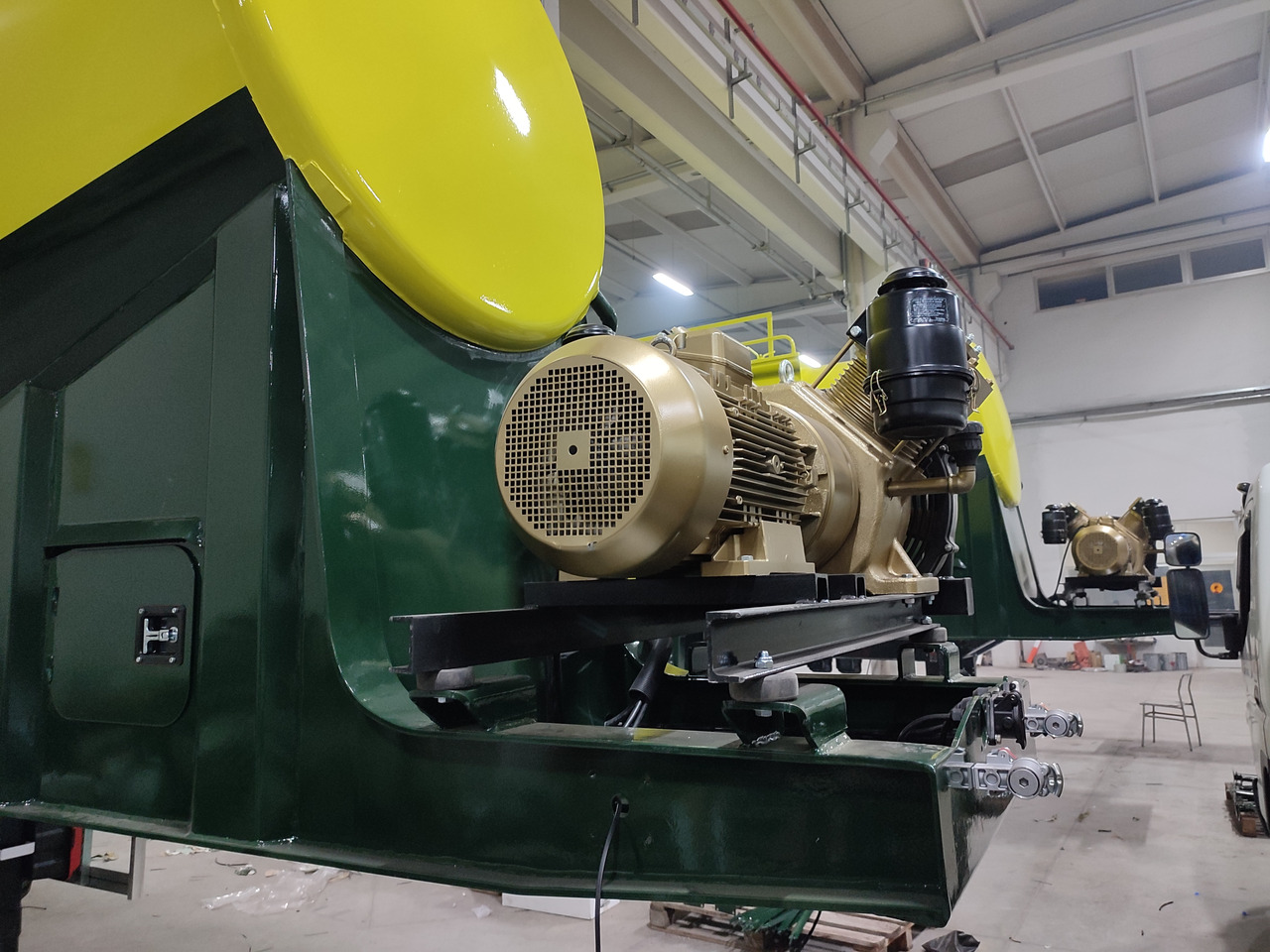 SINAN Steel V type - Semiremorcă siloz: Foto 4 SINAN Steel V type - Semiremorcă siloz: Foto 4