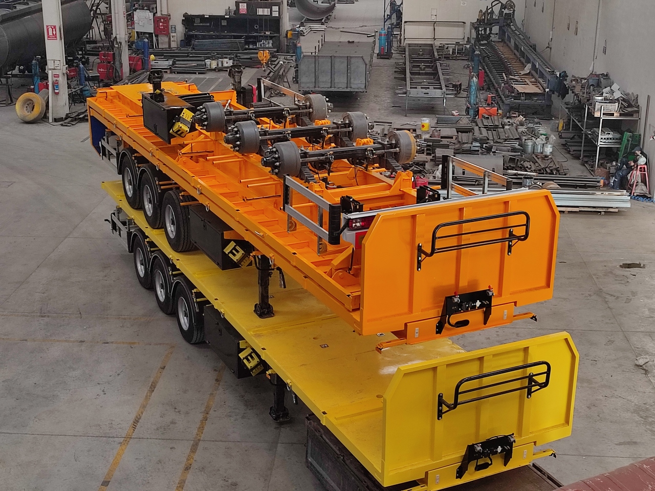 SINAN TANKER-TREYLER FlatBed - Special Platform - Semiremorcă platformă: Foto 5 SINAN TANKER-TREYLER FlatBed - Special Platform - Semiremorcă platformă: Foto 5