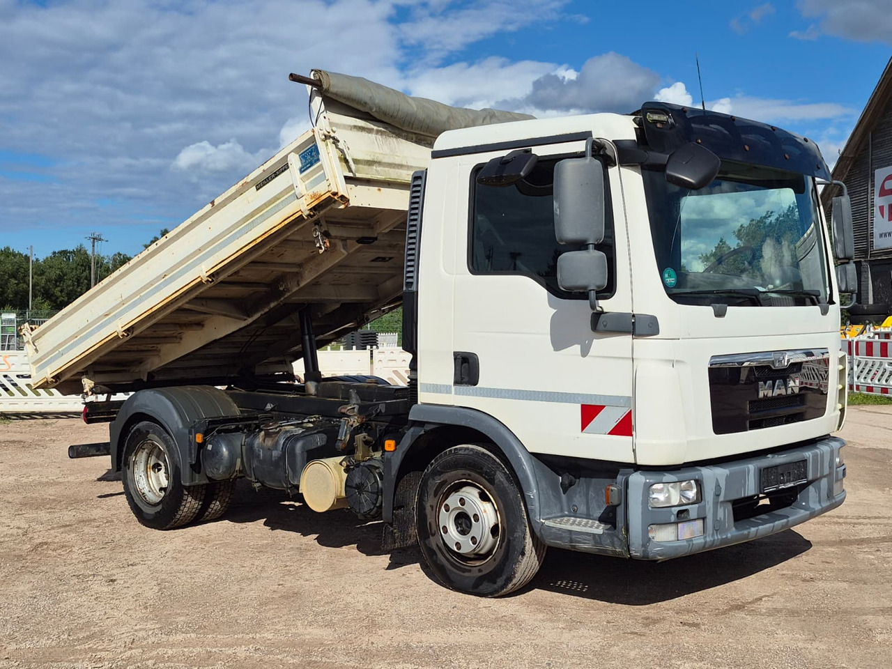 MAN TGL8.220, 83'600km! - Camion basculantă: Foto 5 MAN TGL8.220, 83'600km! - Camion basculantă: Foto 5