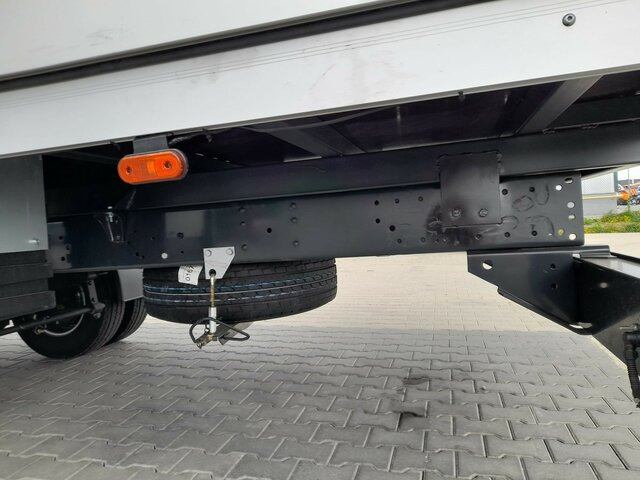 IVECO Daily 70C16H3.0 - CLIMA+ PRITSCHE... - Autoutilitară cu platformă: Foto 3 IVECO Daily 70C16H3.0 - CLIMA+ PRITSCHE... - Autoutilitară cu platformă: Foto 3