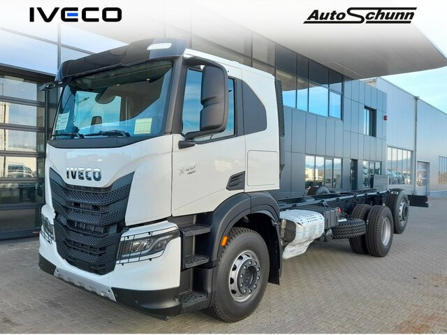 IVECO X-Way AT280X46Y/PS ON+ FULL LED-DAB-BT... - Camion şasiu: Foto 1 IVECO X-Way AT280X46Y/PS ON+ FULL LED-DAB-BT... - Camion şasiu: Foto 1