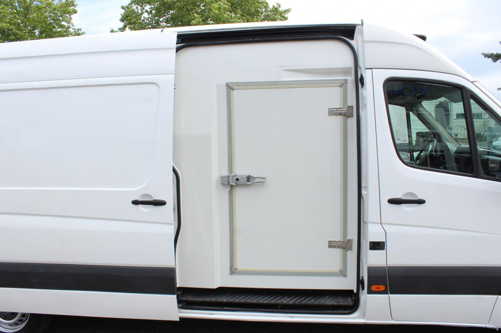 VW Crafter Maxi Carrier Tiefkühlkasten Bi-Temp - Autoutilitară: Foto 5 VW Crafter Maxi Carrier Tiefkühlkasten Bi-Temp - Autoutilitară: Foto 5