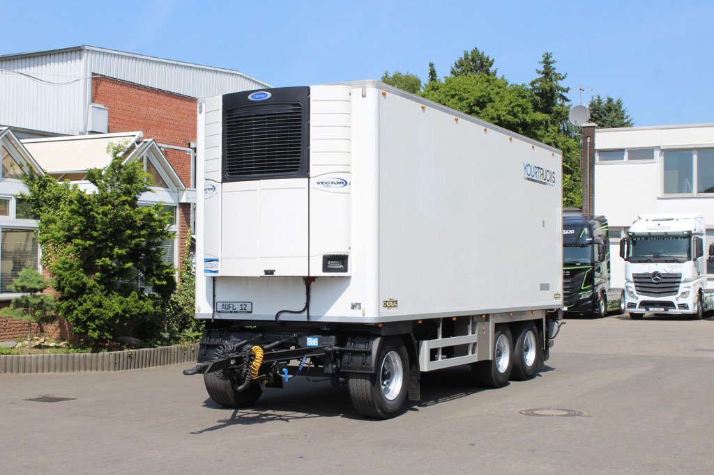 Chereau 3-Achser Kühlanhänger CV 1350 Türen FRC - Remorcă frigider: Foto 1 Chereau 3-Achser Kühlanhänger CV 1350 Türen FRC - Remorcă frigider: Foto 1