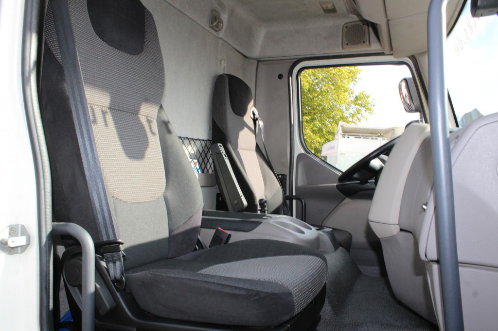 Daf LF 280 Koffer Klima LDW Rolltor LBW 149Tkm - Camion furgon: Foto 4 Daf LF 280 Koffer Klima LDW Rolltor LBW 149Tkm - Camion furgon: Foto 4