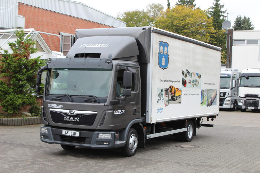 MAN TGL 8.220 Plane AHK 6,1 m Luft Klima - Camion cu prelată: Foto 1 MAN TGL 8.220 Plane AHK 6,1 m Luft Klima - Camion cu prelată: Foto 1