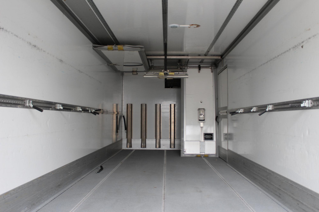 MAN TGM 15.290 E6 Frigoblock Bi-Temp Tür+LBW - Camion frigider: Foto 3 MAN TGM 15.290 E6 Frigoblock Bi-Temp Tür+LBW - Camion frigider: Foto 3