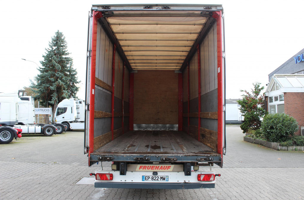 MAN TGX 26.500 XXL Retarder Kühlbox Kompletter ZUG - Camion cu prelată: Foto 3 MAN TGX 26.500 XXL Retarder Kühlbox Kompletter ZUG - Camion cu prelată: Foto 3