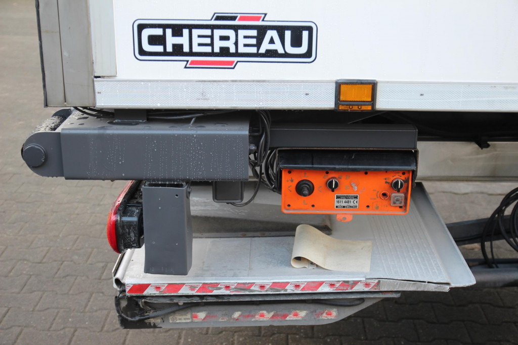 Renault D 280E6 Wide CS 1250 City Strom Rolltor+LBW FRC - Camion frigider: Foto 5 Renault D 280E6 Wide CS 1250 City Strom Rolltor+LBW FRC - Camion frigider: Foto 5