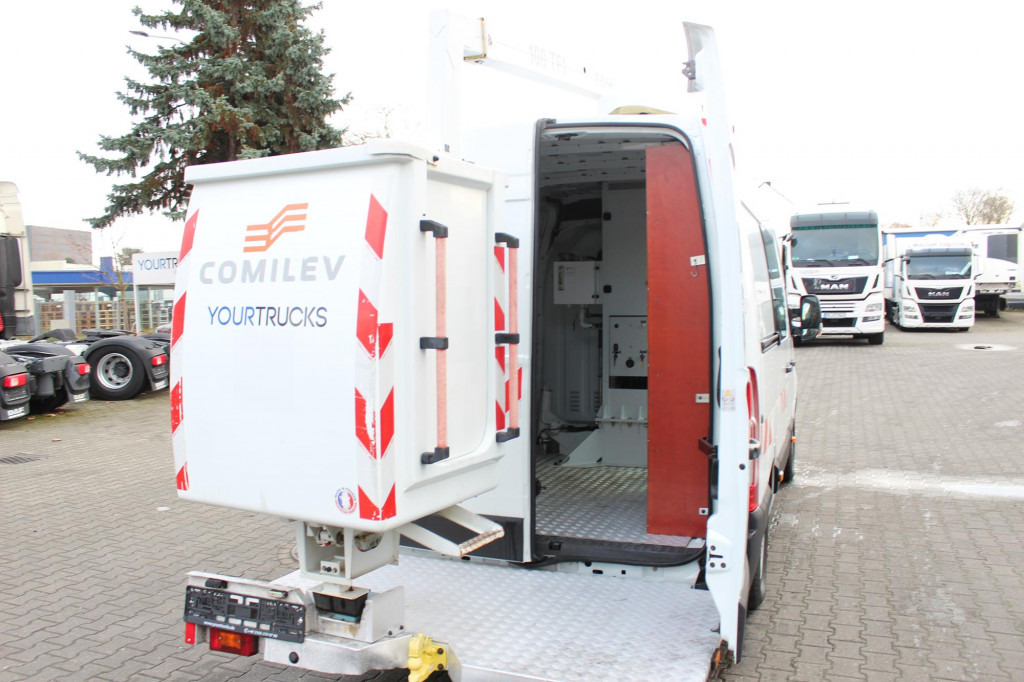 Renault Master Bühne EN100TF1 10m Klima 561h AHK - Camion cu nacela: Foto 4 Renault Master Bühne EN100TF1 10m Klima 561h AHK - Camion cu nacela: Foto 4