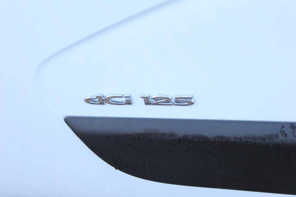 Renault Master Comilev 100TF1 10m Klima nur 167h HU-UVV - Camion cu nacela: Foto 5 Renault Master Comilev 100TF1 10m Klima nur 167h HU-UVV - Camion cu nacela: Foto 5