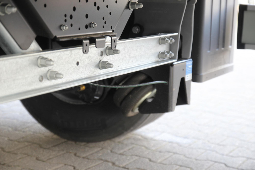 SCHMITZ Mega Plane Hubdach Edscha Liftachse Mega - Semiremorcă prelată: Foto 5 SCHMITZ Mega Plane Hubdach Edscha Liftachse Mega - Semiremorcă prelată: Foto 5