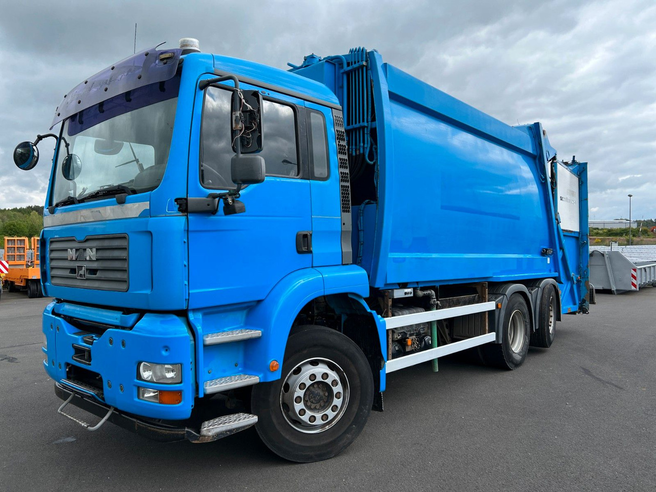 MAN 26.310 6x2 Schörling 3RII 22,5 SE/0 Kombischütte MAN 26.310 6x2 Schörling 3RII 22,5 SE/0 Kombischütte - Autogunoiere: Foto 1 MAN 26.310 6x2 Schörling 3RII 22,5 SE/0 Kombischütte MAN 26.310 6x2 Schörling 3RII 22,5 SE/0 Kombischütte - Autogunoiere: Foto 1