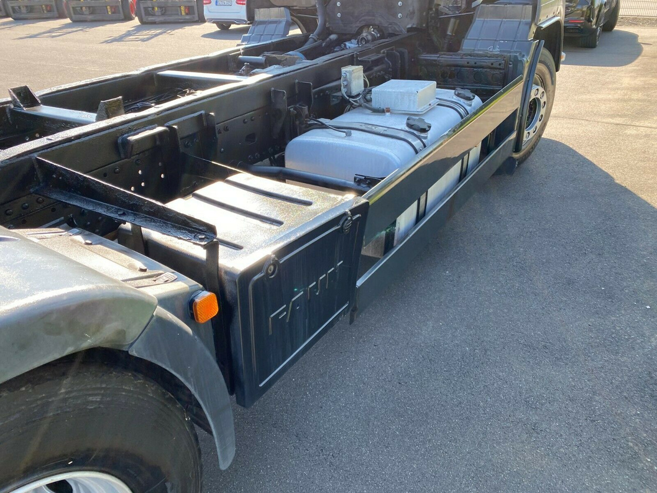 MAN 26.320 TGA 6x2 MAN 26.320 TGA 6x2 - Camion şasiu: Foto 4 MAN 26.320 TGA 6x2 MAN 26.320 TGA 6x2 - Camion şasiu: Foto 4