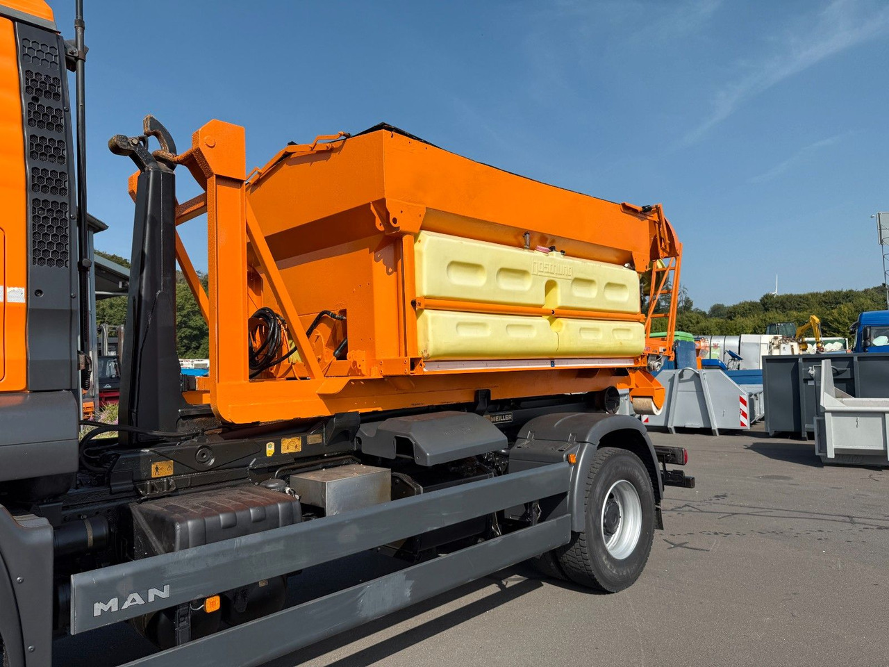 MAN TGA 18.350 4x4 Meiler Abroller RK 14.45 Winterd. - Camion cu cârlig: Foto 3 MAN TGA 18.350 4x4 Meiler Abroller RK 14.45 Winterd. - Camion cu cârlig: Foto 3