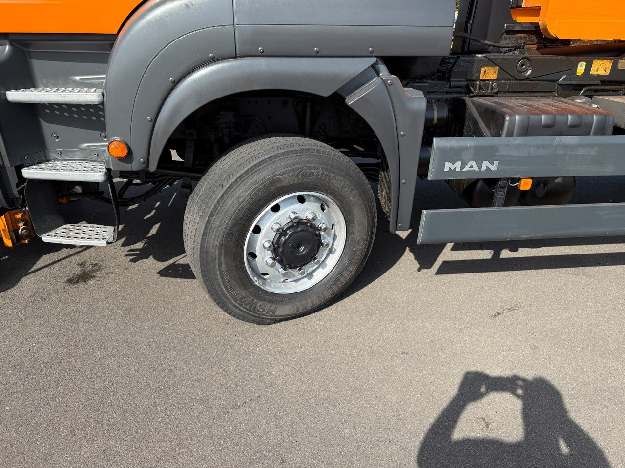 MAN TGA 18.350 4x4 Meiler Abroller RK 14.45 Winterd. - Camion cu cârlig: Foto 4 MAN TGA 18.350 4x4 Meiler Abroller RK 14.45 Winterd. - Camion cu cârlig: Foto 4