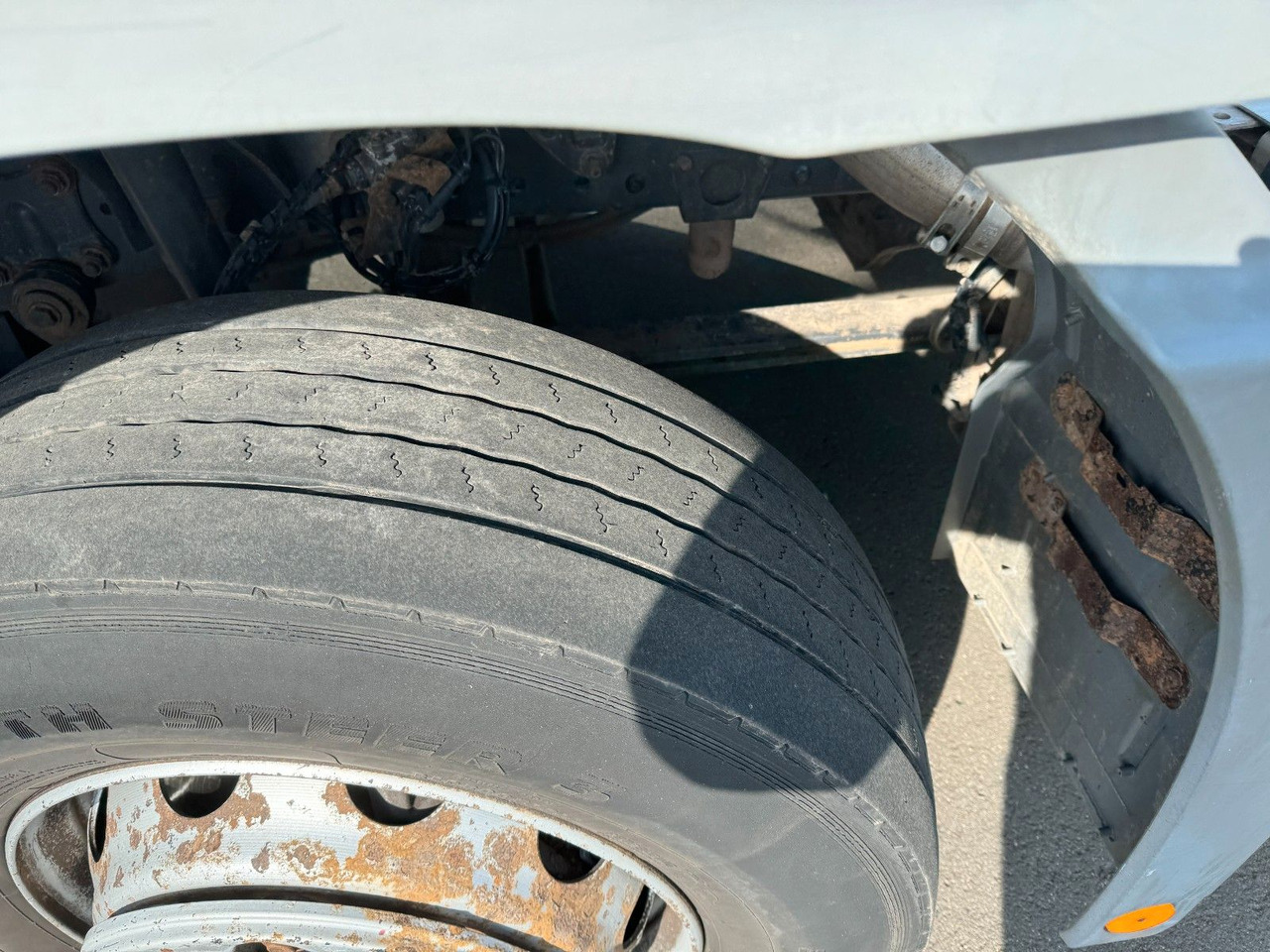 Mercedes-Benz Actros 1832 MP 3 Mercedes-Benz Actros 1832 MP 3 - Camion şasiu: Foto 2 Mercedes-Benz Actros 1832 MP 3 Mercedes-Benz Actros 1832 MP 3 - Camion şasiu: Foto 2