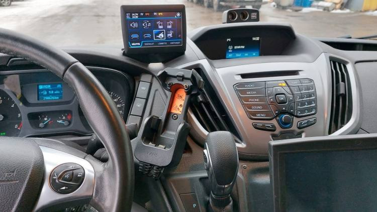 FORD TRANSIT 2,0TDI AMBULANCE KLIMA 12.2018 EURO 6, 3 UNITS - Ambulanță: Foto 4 FORD TRANSIT 2,0TDI AMBULANCE KLIMA 12.2018 EURO 6, 3 UNITS - Ambulanță: Foto 4