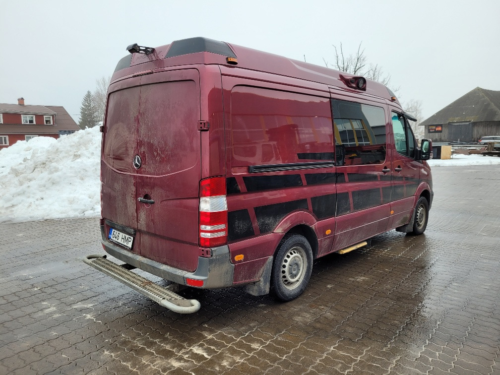 MERCEDES – BENZ SPRINTER 316 CDI ex ambulance 11.2014 EURO 5 - Dubă: Foto 4 MERCEDES – BENZ SPRINTER 316 CDI ex ambulance 11.2014 EURO 5 - Dubă: Foto 4