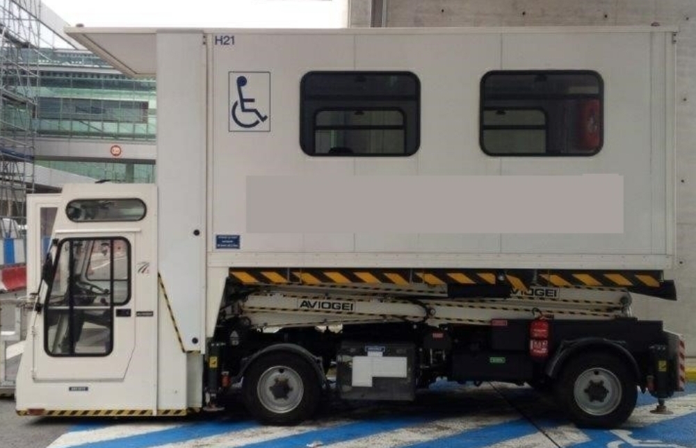 Aviogei FLS1500 EAU - Ambulift: Foto 1 Aviogei FLS1500 EAU - Ambulift: Foto 1