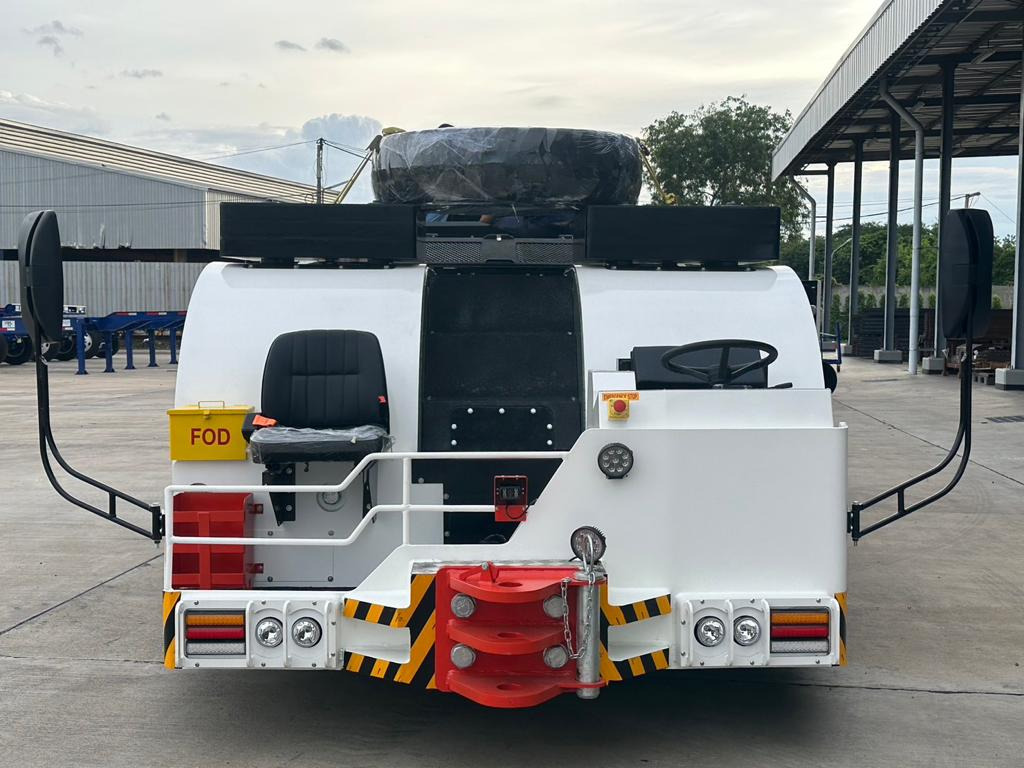 BlissFox - ABC 40D - Tractor pentru aeronave: Foto 2 BlissFox - ABC 40D - Tractor pentru aeronave: Foto 2