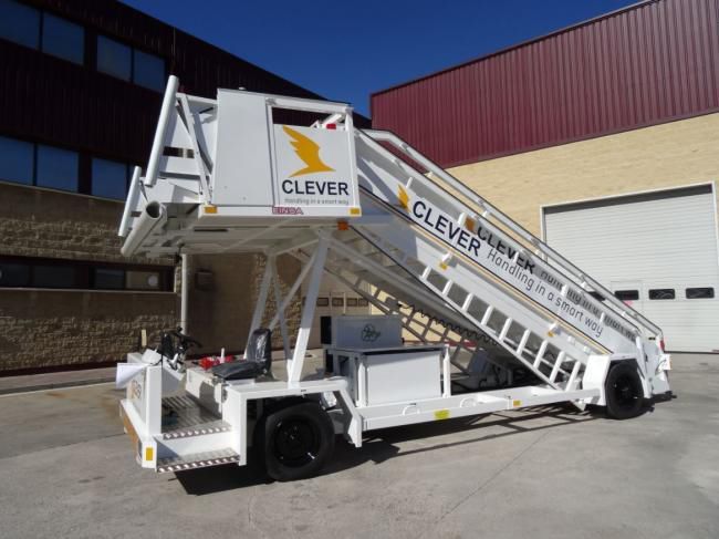 EINSA Passenger Stairs EDU Wide - Scară de pasageri: Foto 2 EINSA Passenger Stairs EDU Wide - Scară de pasageri: Foto 2