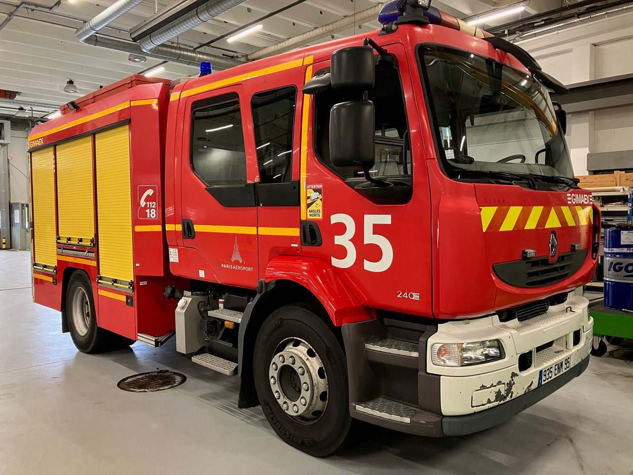 GIMAEX FTL - Autospeciala de stins incendii: Foto 2 GIMAEX FTL - Autospeciala de stins incendii: Foto 2