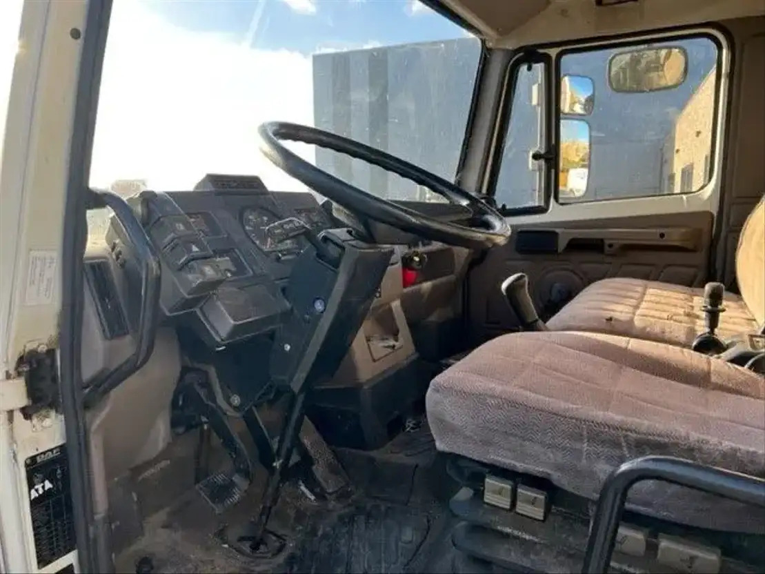 DAF LF 45.160 FA45.160 - Camion cu prelată: Foto 5 DAF LF 45.160 FA45.160 - Camion cu prelată: Foto 5