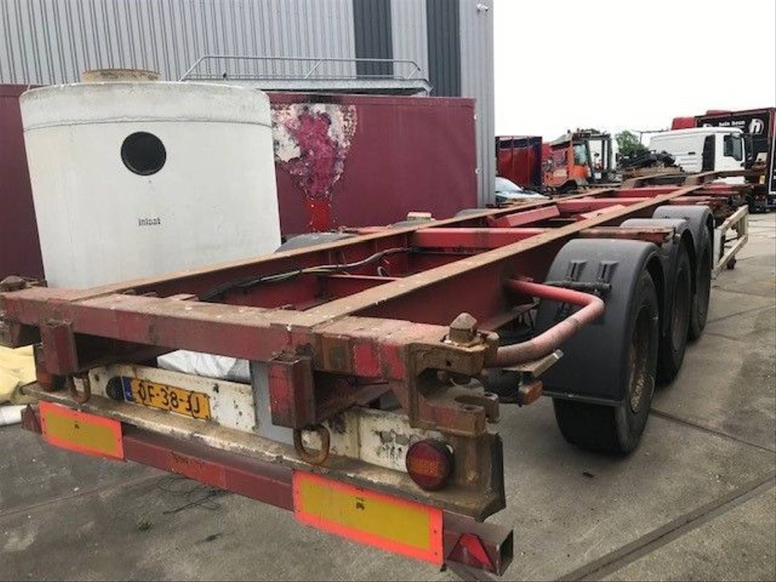 Krone SDC 27 NN - Semiremorcă transport containere/ Swap body: Foto 2 Krone SDC 27 NN - Semiremorcă transport containere/ Swap body: Foto 2