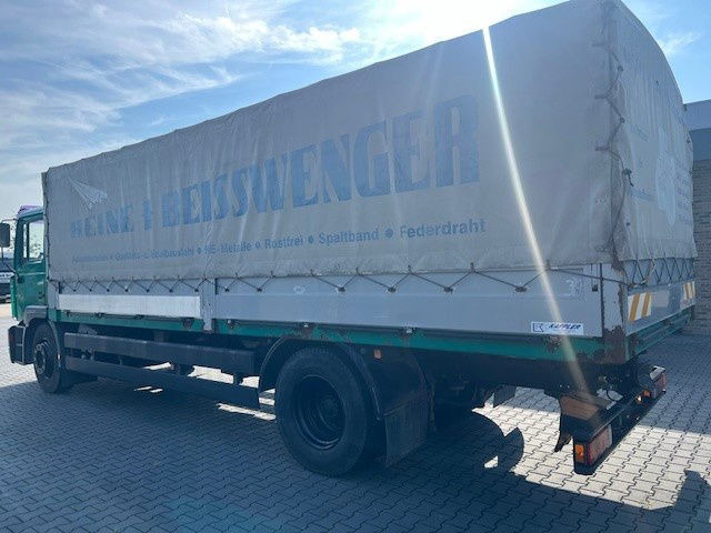 MAN 18.284 - Camion cu prelată: Foto 3 MAN 18.284 - Camion cu prelată: Foto 3