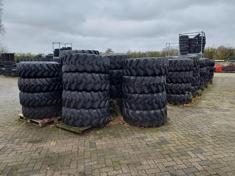 Diversen banden - Anvelopă: Foto 2 Diversen banden - Anvelopă: Foto 2