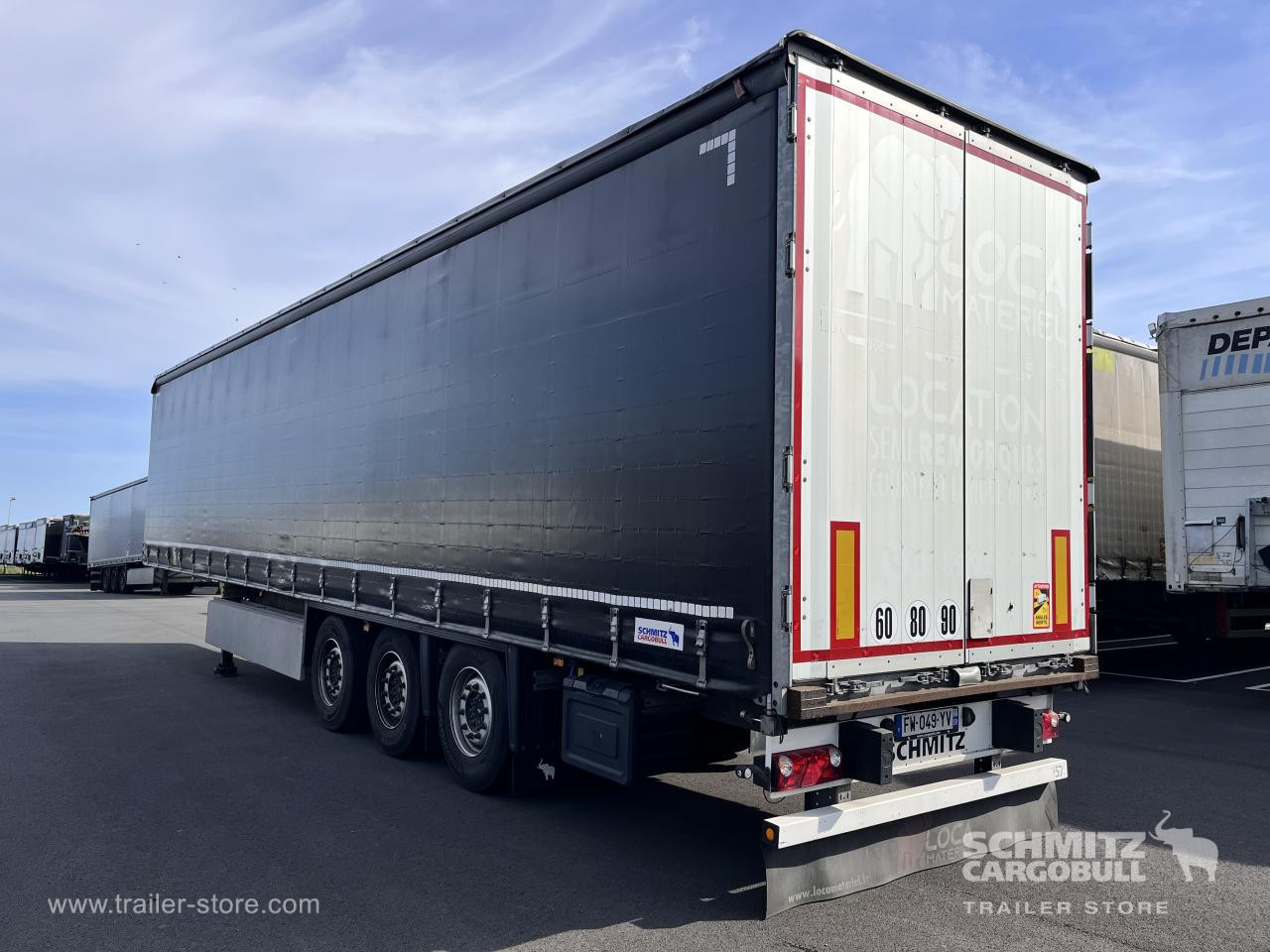 SCHMITZ Curtainsider Standard - Semiremorcă prelată: Foto 2 SCHMITZ Curtainsider Standard - Semiremorcă prelată: Foto 2