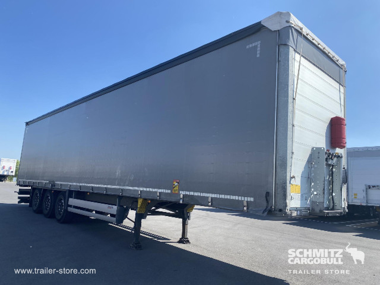 SCHMITZ Curtainsider Standard - Semiremorcă prelată: Foto 1 SCHMITZ Curtainsider Standard - Semiremorcă prelată: Foto 1