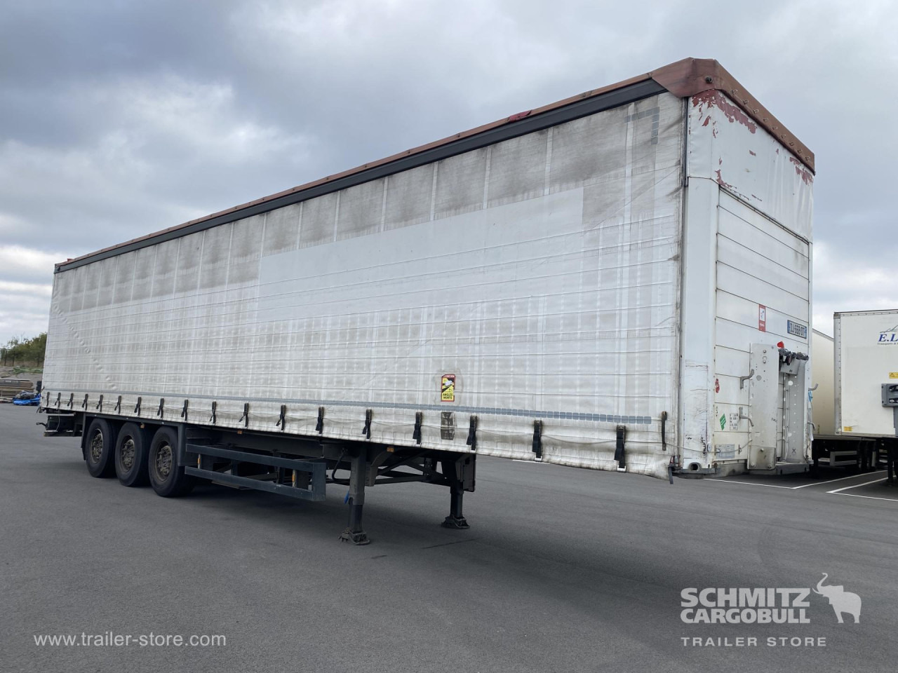 SCHMITZ Curtainsider Standard - Semiremorcă prelată: Foto 1 SCHMITZ Curtainsider Standard - Semiremorcă prelată: Foto 1