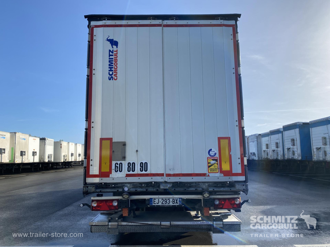 SCHMITZ Curtainsider Standard Taillift - Semiremorcă prelată: Foto 2 SCHMITZ Curtainsider Standard Taillift - Semiremorcă prelată: Foto 2