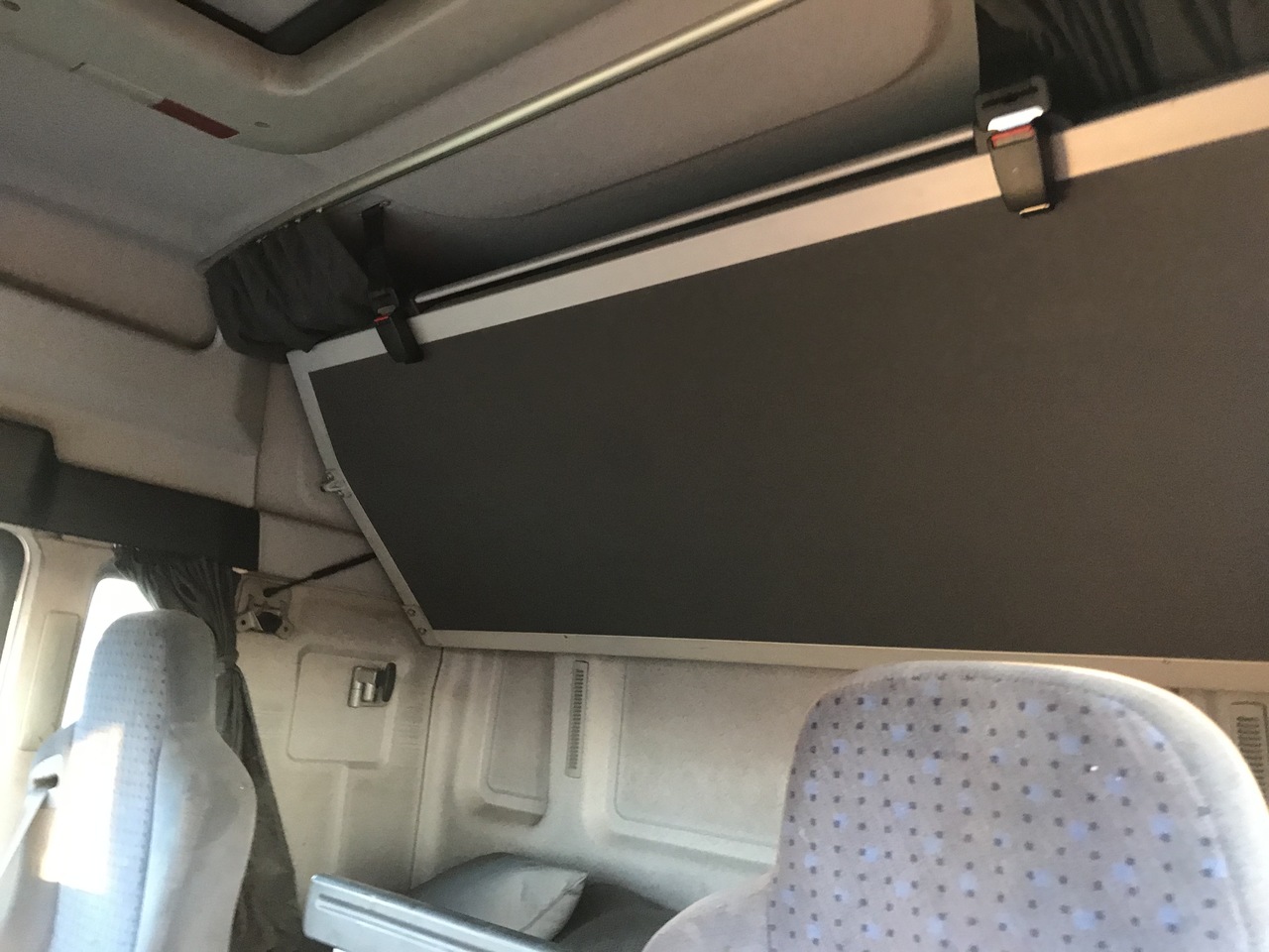 MAN Asphaltsprayer TGA 26.480 6x2-2 - Gudronator: Foto 2 MAN Asphaltsprayer TGA 26.480 6x2-2 - Gudronator: Foto 2