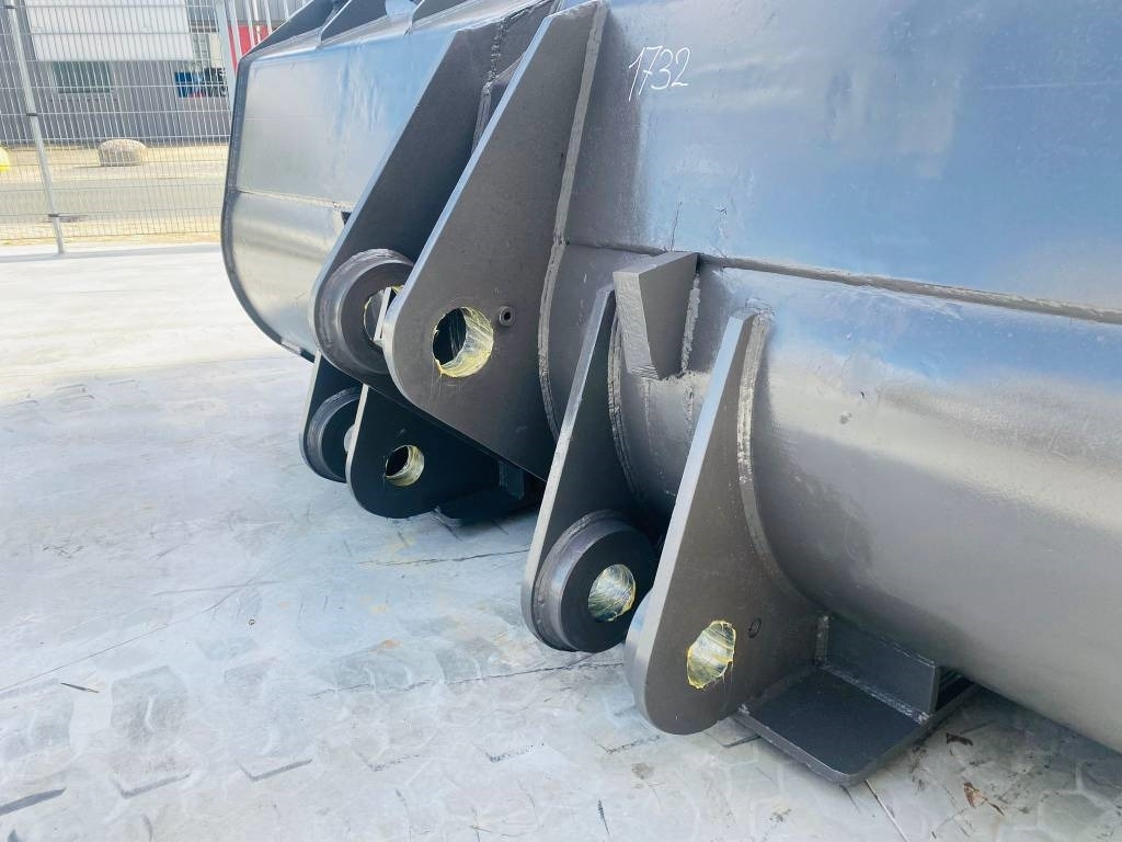 Volvo L 250 G Bucket - Cupă pentru Utilaje constructii: Foto 3 Volvo L 250 G Bucket - Cupă pentru Utilaje constructii: Foto 3