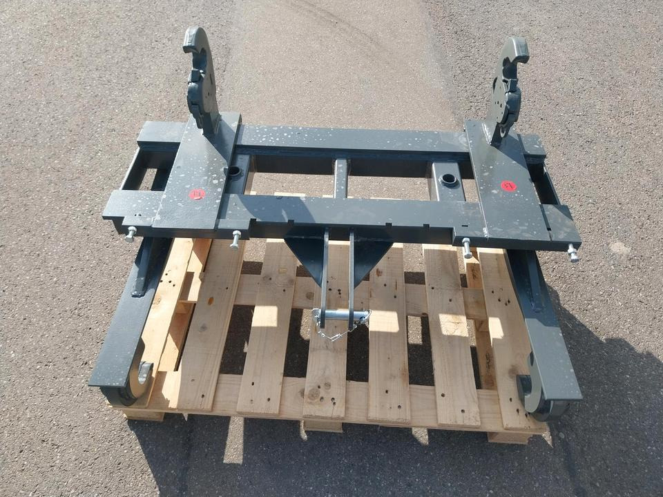 Adapter Volvo L 50 70 Cat Hoflader Radlader auf 3 Punkt Kat III - Cuplare rapidă: Foto 5 Adapter Volvo L 50 70 Cat Hoflader Radlader auf 3 Punkt Kat III - Cuplare rapidă: Foto 5