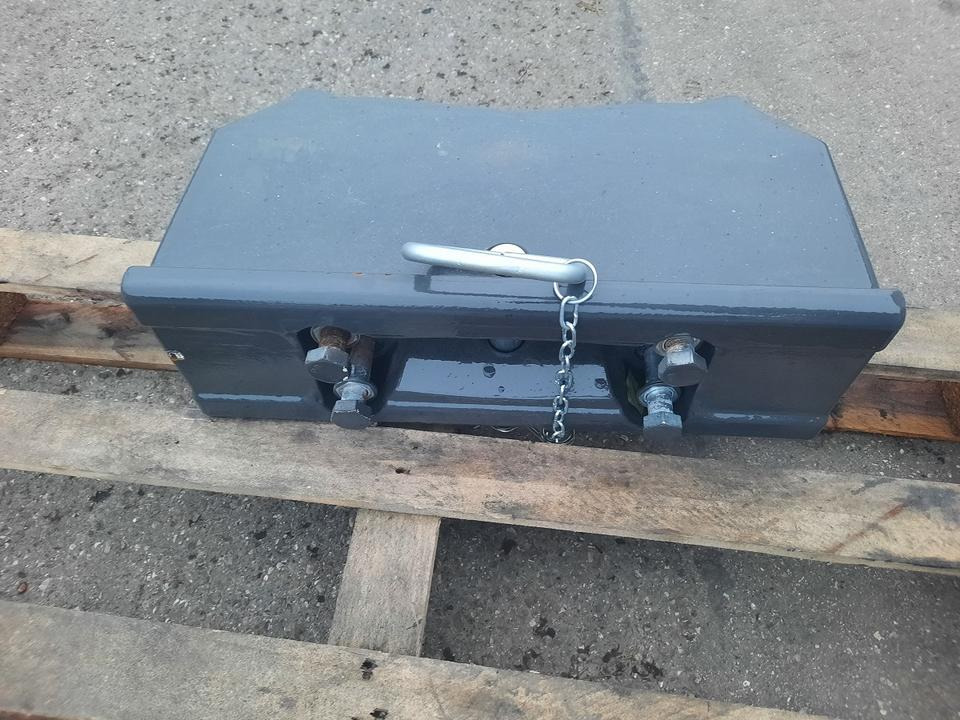 Front Gewicht Claas Schlepper - Contragreutate: Foto 1 Front Gewicht Claas Schlepper - Contragreutate: Foto 1