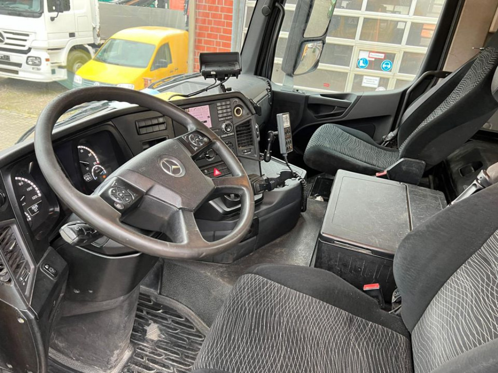 MERCEDES-BENZ Arocs 3240 B 8x4 Betonmischer Deutsch Top Liebherr - Camion: Foto 5 MERCEDES-BENZ Arocs 3240 B 8x4 Betonmischer Deutsch Top Liebherr - Camion: Foto 5