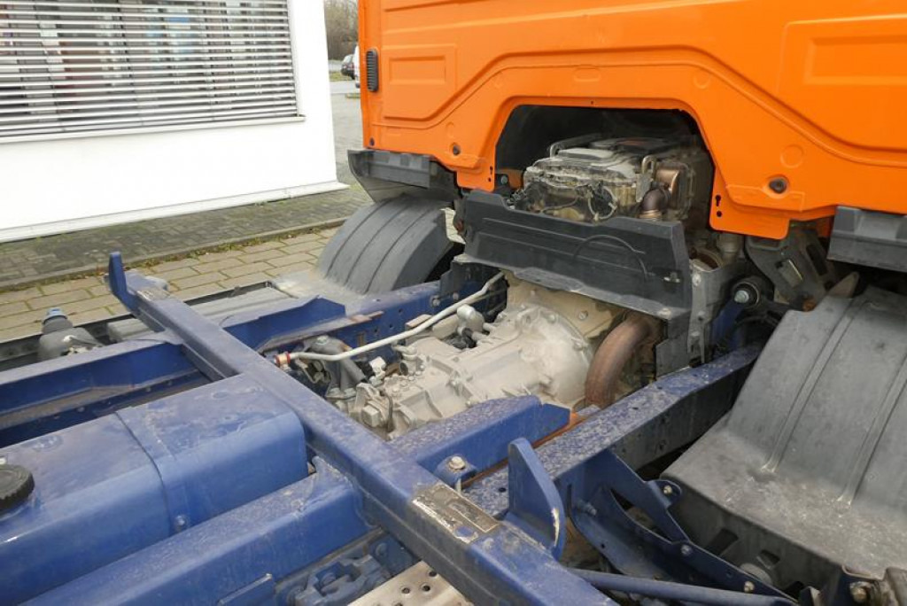 MERCEDES-BENZ Atego 818 K 2-Achs Kipper Schalter - Autoutilitară basculantă: Foto 2 MERCEDES-BENZ Atego 818 K 2-Achs Kipper Schalter - Autoutilitară basculantă: Foto 2