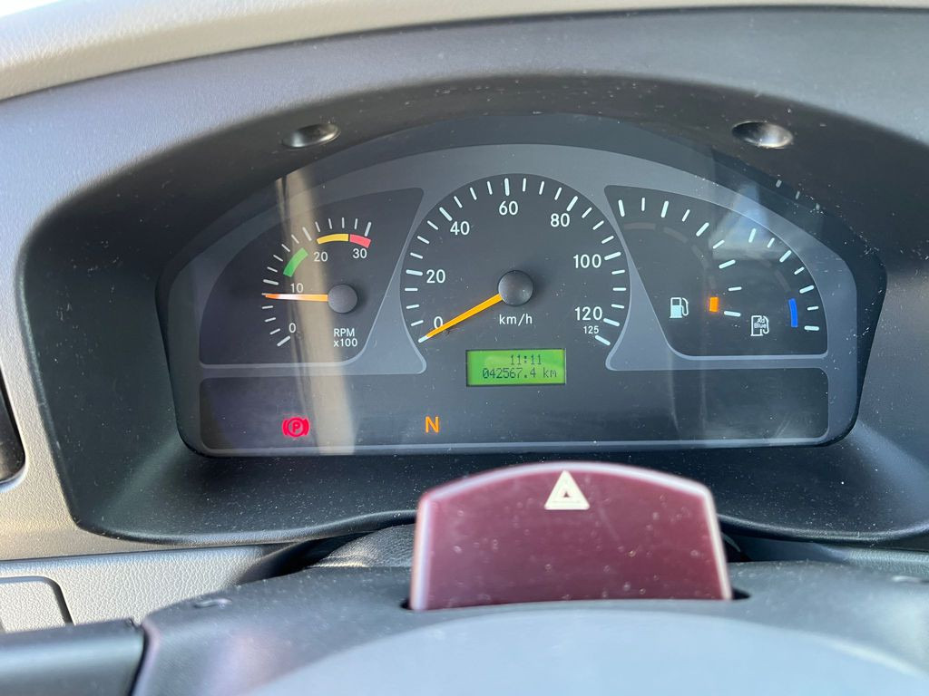 MERCEDES-BENZ Unimog U20 2-Achs Allradkipper Kran Palfinger Kran - Camion basculantă, Camion cu macara: Foto 2 MERCEDES-BENZ Unimog U20 2-Achs Allradkipper Kran Palfinger Kran - Camion basculantă, Camion cu macara: Foto 2