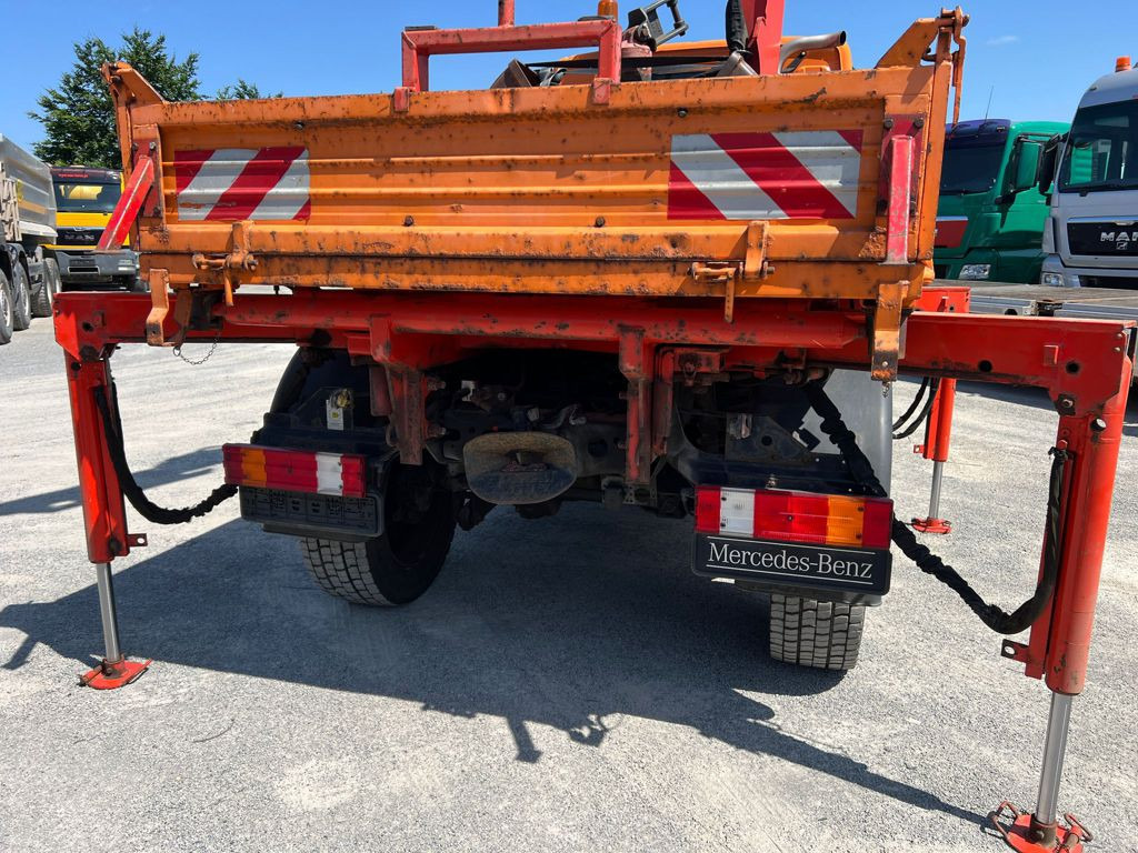 MERCEDES-BENZ Unimog U20 2-Achs Allradkipper Kran Palfinger Kran - Camion basculantă, Camion cu macara: Foto 3 MERCEDES-BENZ Unimog U20 2-Achs Allradkipper Kran Palfinger Kran - Camion basculantă, Camion cu macara: Foto 3